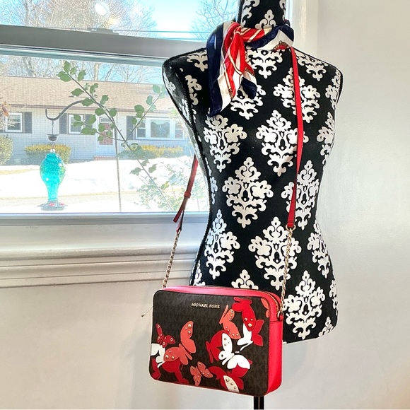 Michael Kors NWOT Ltd Edition Butterfly Applique Red & Brown Crossbody MSRP $298 - Picture 2 of 15